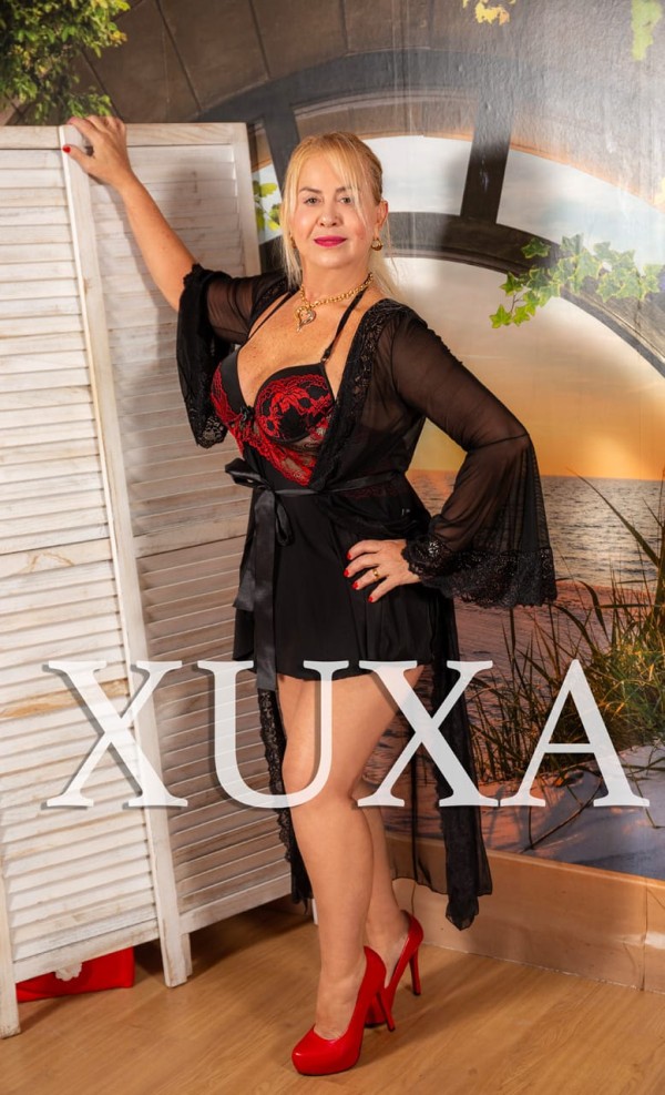 Xuxa madurita extremas contraciones vaginales