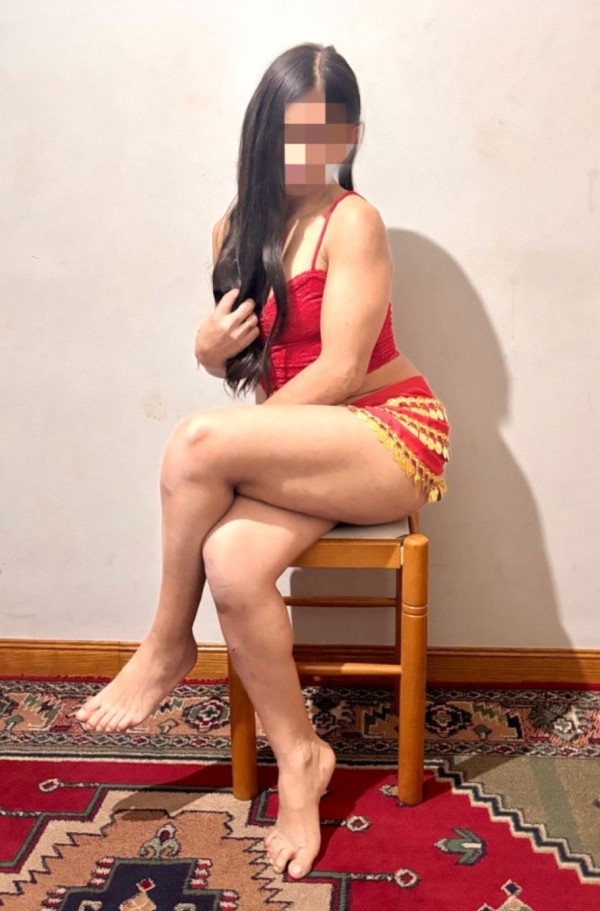 FIESTERA, DIVERTIDA Y SIEMPRE LISTA PARA SORPRENDE