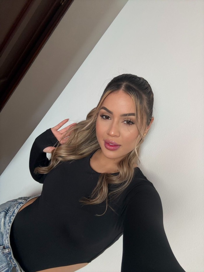 MIA TRAVIESA Y JUGUETONA NUEVA EN BENIDORM
