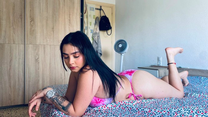 COLOMBIANA NUEVA EN VIGO 24h