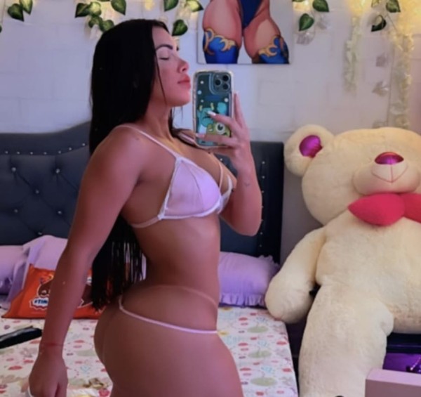 hermosa transexual fiestera, seré tu novia Trans una fantasía real