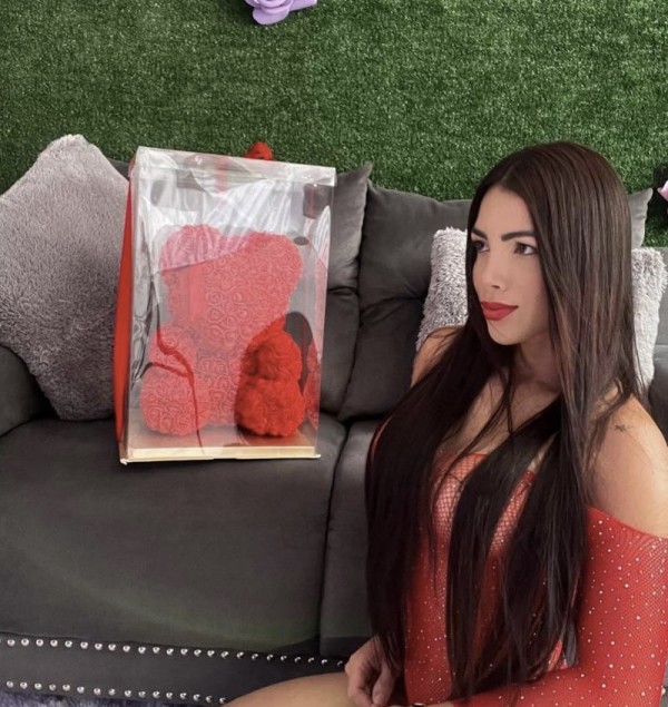 hermosa transexual fiestera, seré tu novia Trans una fantasía real