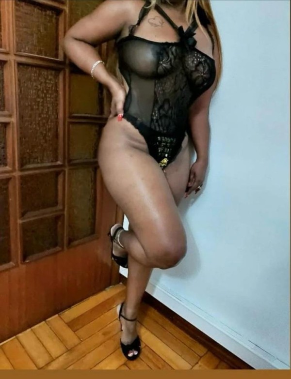 SUPER NOVEDAD YENI CARIÑOSA MORBOSA IMPLICADA FIESTERA DISCRETA