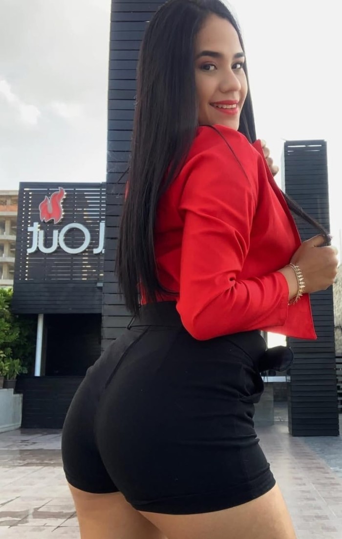 Juliana tu fantasía hecha realidad