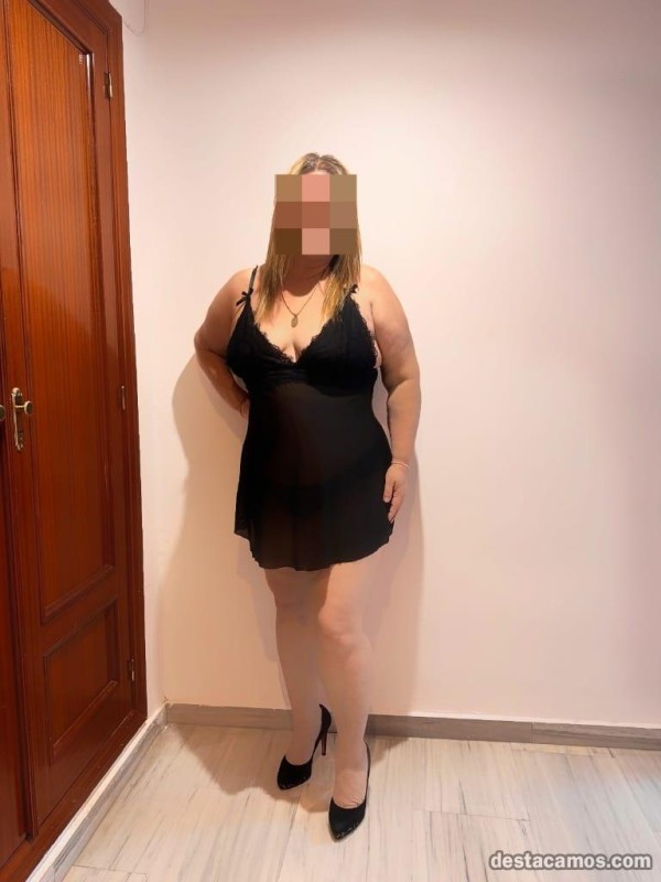 Laura traviesa, fogosa y muy complaciente