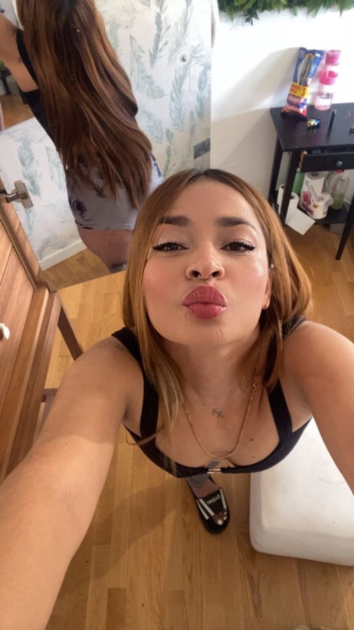DESDE MEDELLIN, LA MAS FIESTERA Y CARIÑOSA 24H