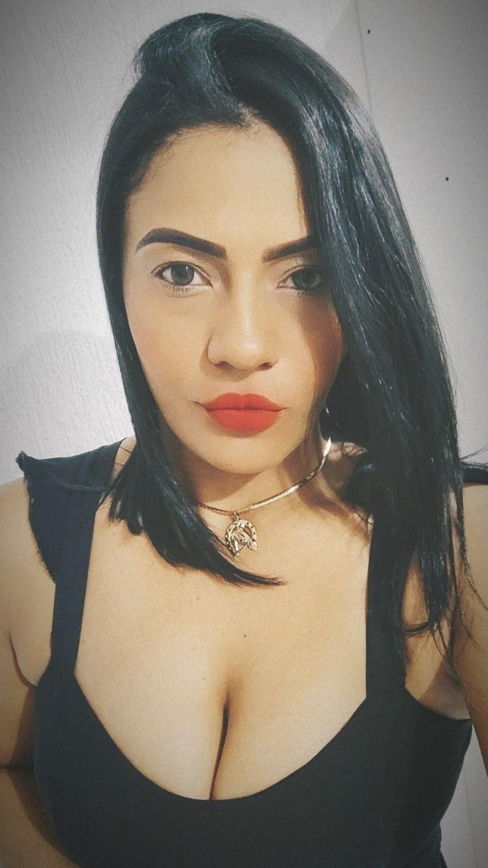 Sexys latinas… TRATO DE NOVIOS, FRANCES NATURAL