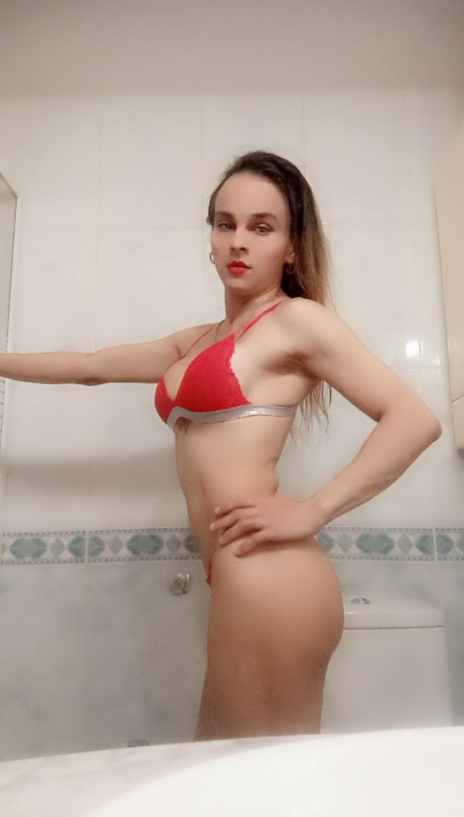 CHICA TRANS ARDIENTE LUJURIOSA Y COMPLACIENTE VEN