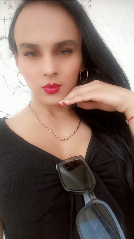 CHICA TRANS ARDIENTE LUJURIOSA Y COMPLACIENTE VEN
