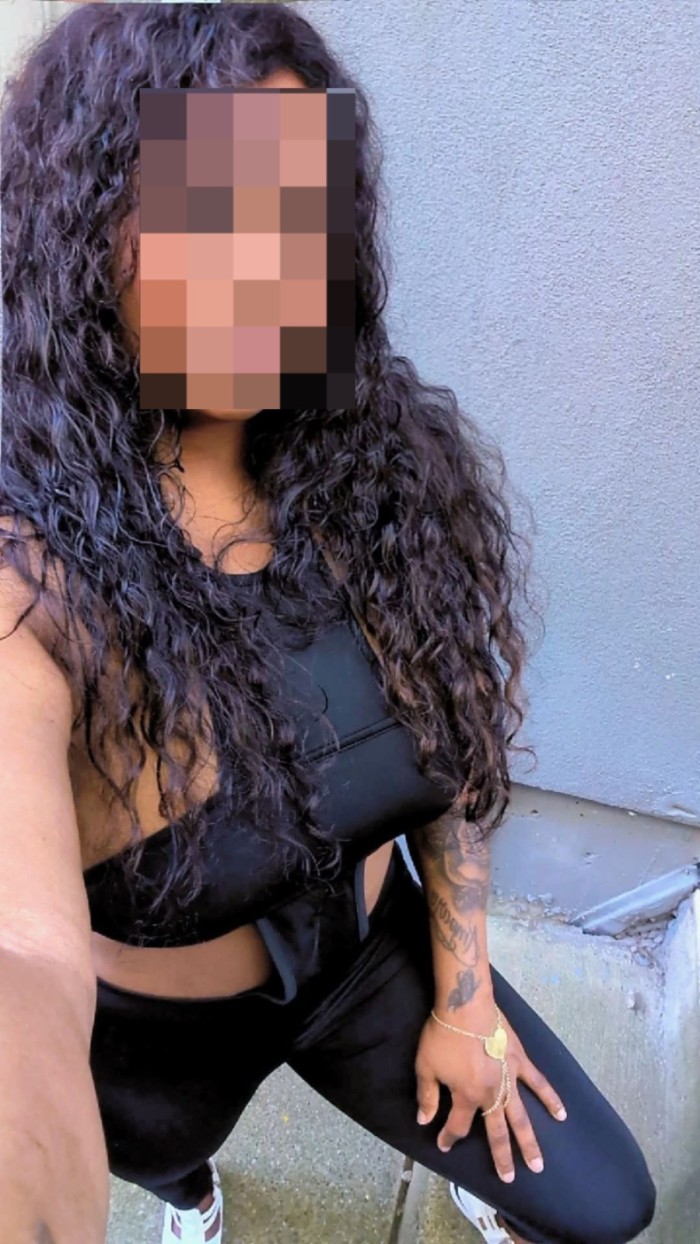 QUITAME MIS TANGUITAS CON LA BOCA ESTOY DESEOSA