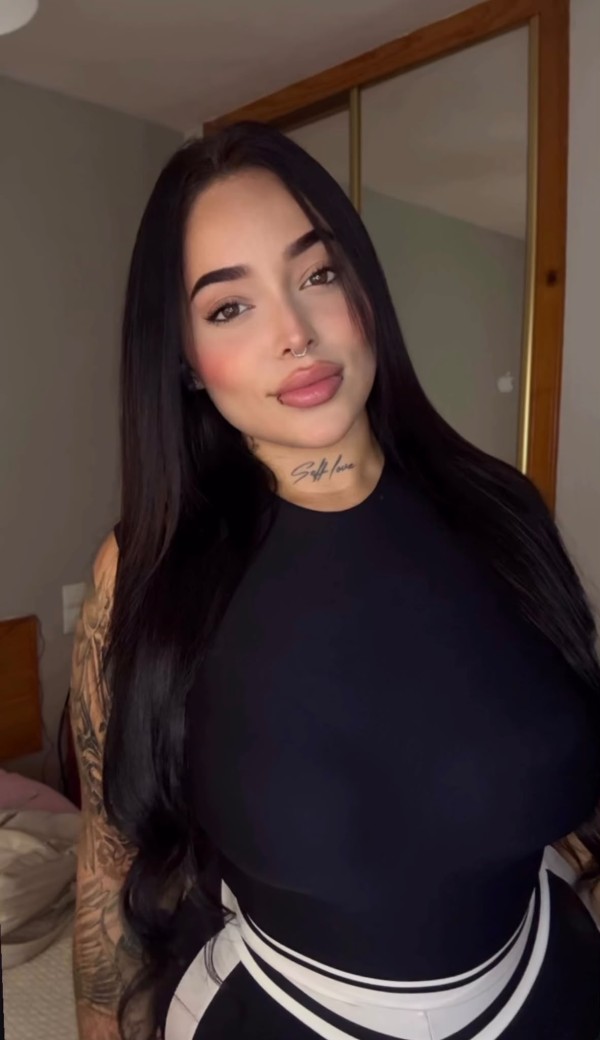 SALOME JOVENCITA SEXY IMPLICADA QUE TE HARÁ PERDER EL SENTIDO NOVEDAD