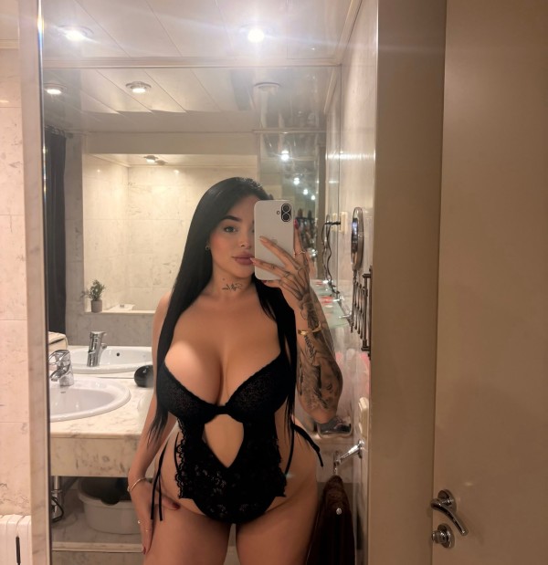 SALOME JOVENCITA SEXY IMPLICADA QUE TE HARÁ PERDER EL SENTIDO NOVEDAD