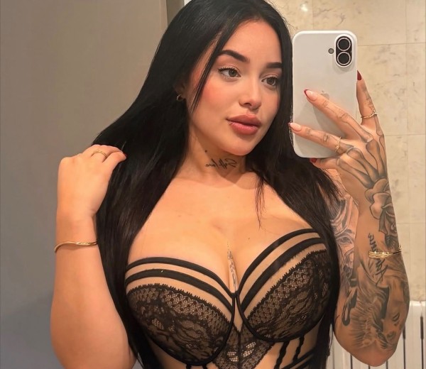 SALOME JOVENCITA SEXY IMPLICADA QUE TE HARÁ PERDER EL SENTIDO NOVEDAD