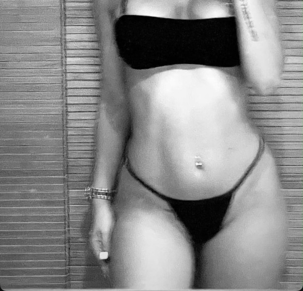 ALEXA LA CHICA DE TUS SUEÑOS LLAMAME