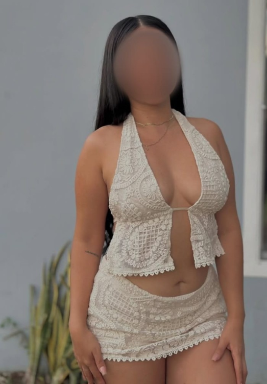 IMPLICADA CACHONDA PLACENTERA Y ARDIENTE SIN APUROS