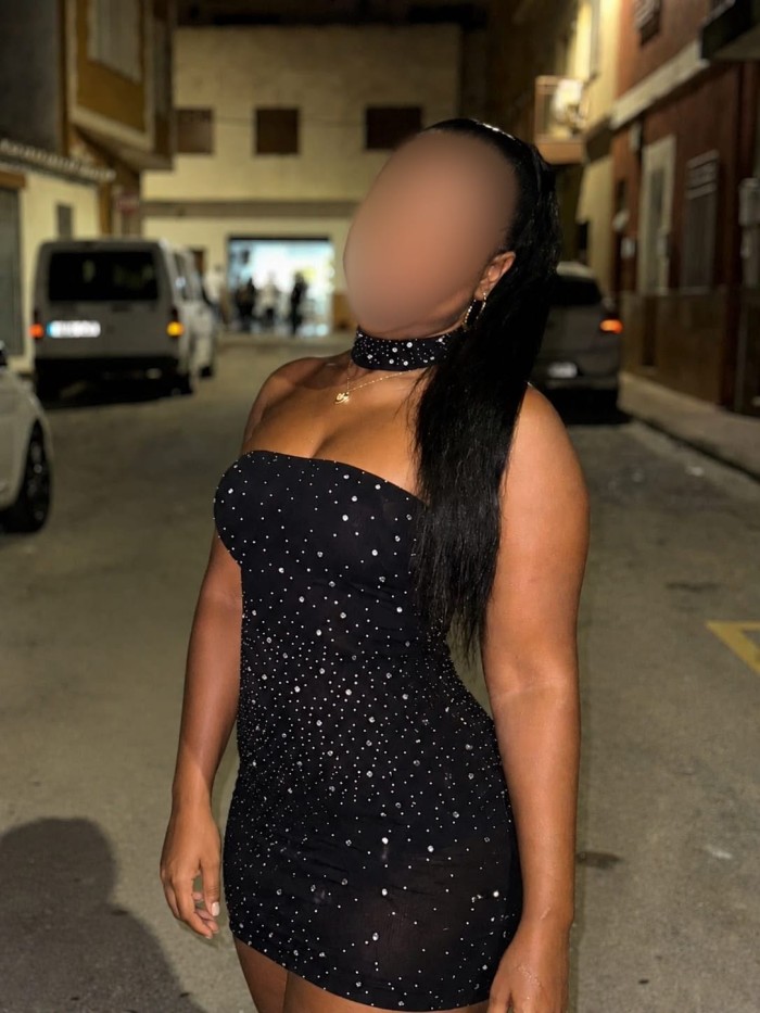 AMIGUITAS DELICIOSAS COMPLACIENTES VEN A DISFRUTAR