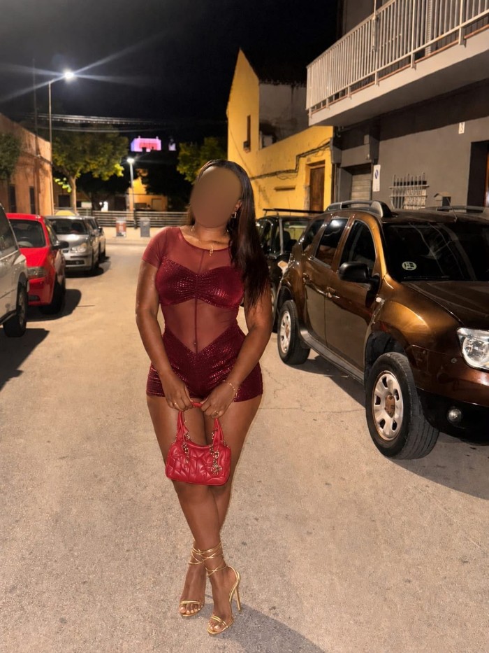 AMIGUITAS DELICIOSAS COMPLACIENTES VEN A DISFRUTAR