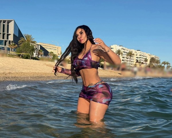 JULIETA  IRRESISTIBLE – SEXY, CARIÑOSA, DULCE HAREMOS DE TODO