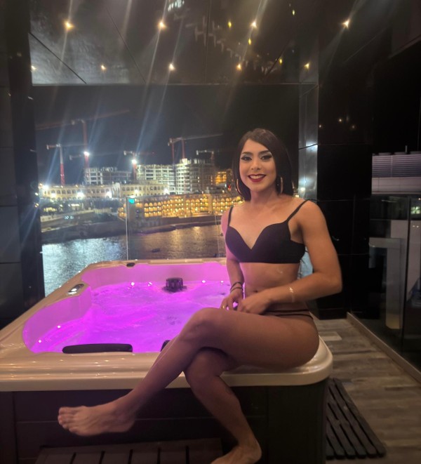 Shantal chica trans. Por pocos dias