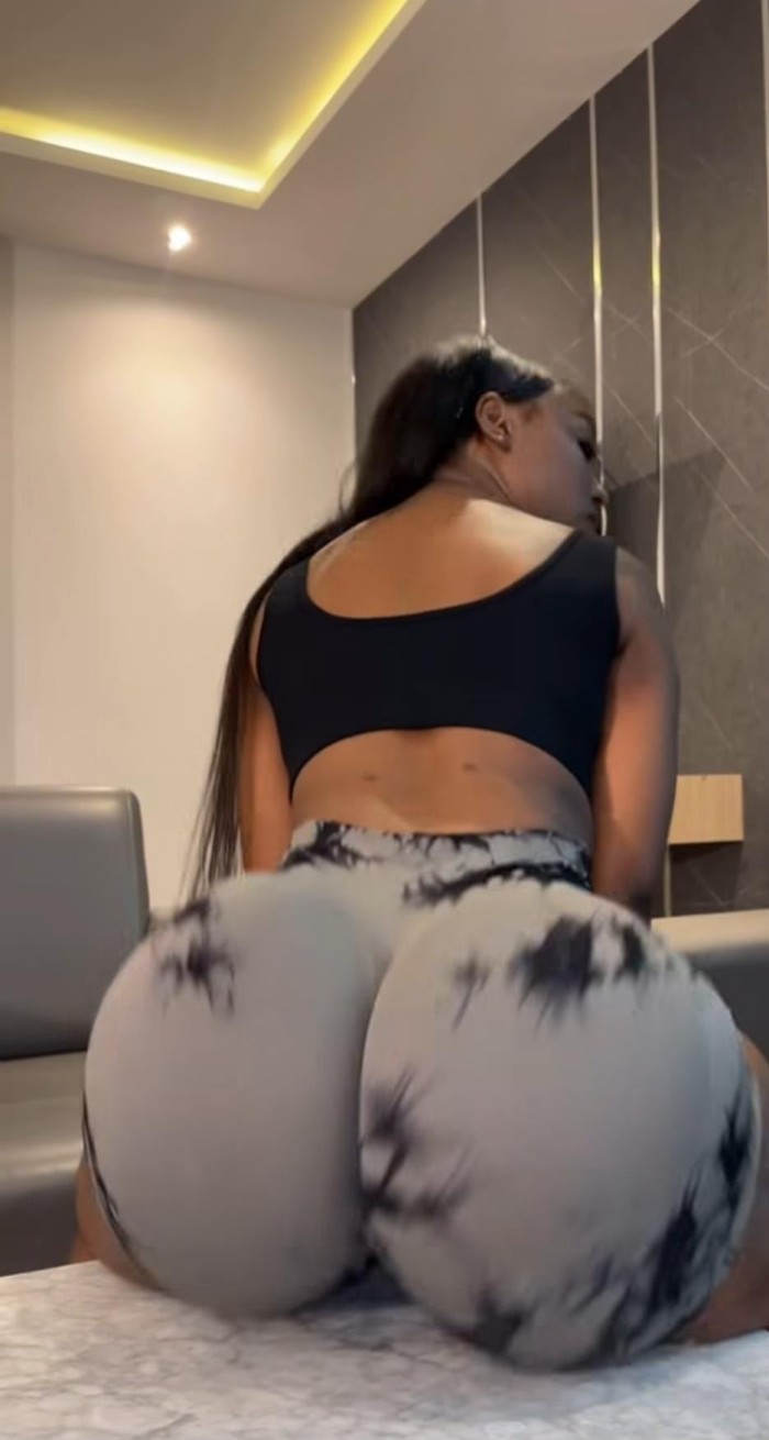 HERMOSA SENSUAL APASIONADA DESEOSA DE SEXO