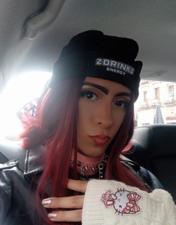 SALOU NOVEDAD JOVENCITA RUBIA. GRIEGO SIN PARAR reales