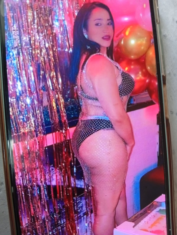 DIOSA DEL SEXO , MULTIORGASMICA