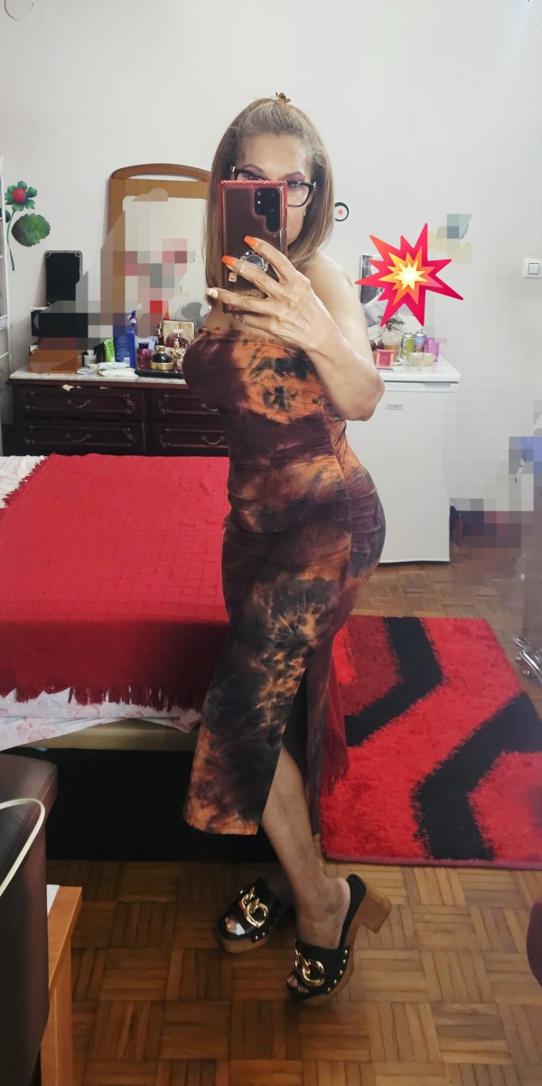 HERMOSA MADURITA!!.PLACER Y SEDUCCIÓN.!TENGO JUGUETES.ESTACION TREN.!