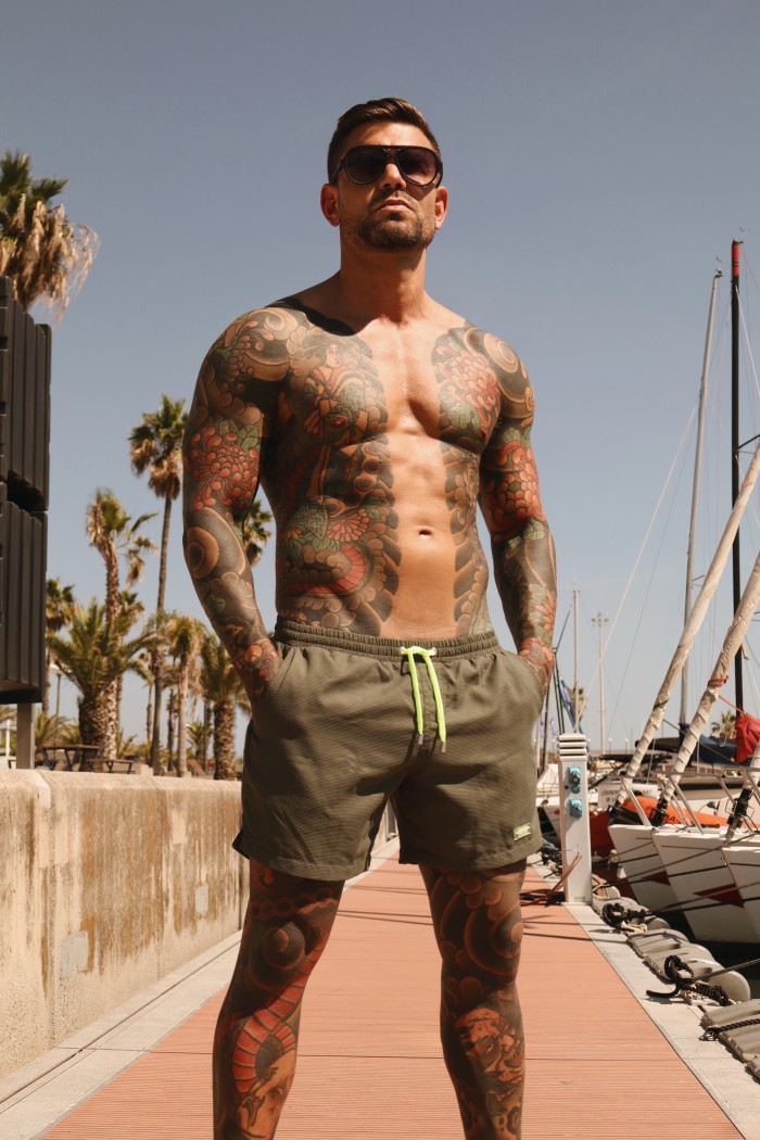 ESCORT MASCULINO DE LUJO PARA PAREJAS