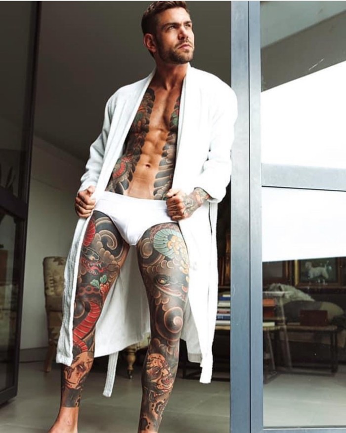 ESCORT MASCULINO DE LUJO PARA PAREJAS