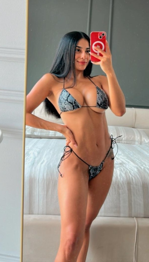 joven súper caliente y morbosa, LA MÁS EXCLUSIVA!!