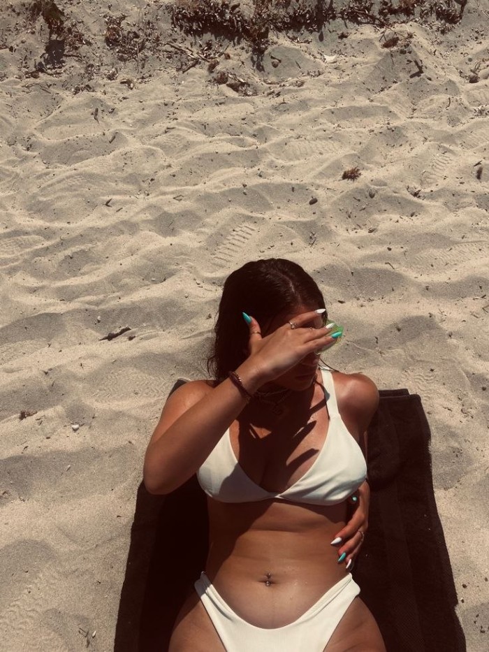 TU CUBANA NALGONA FAVORITA,BARRIO CARMEN 24H