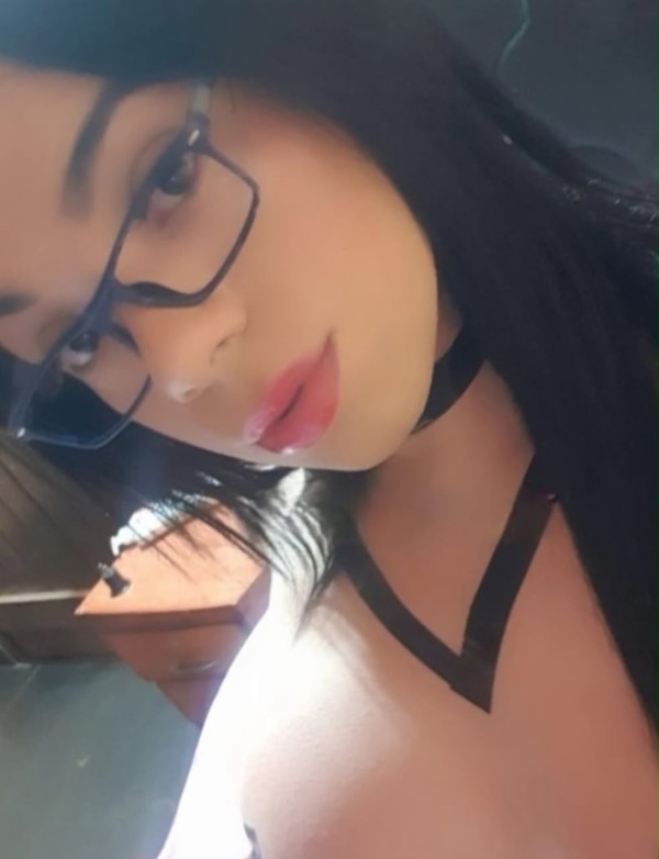 POR PRIMERA VEZ CAMILA MUY CACHONDA Y FIESTERA 24 hs PISO PRIVADO
