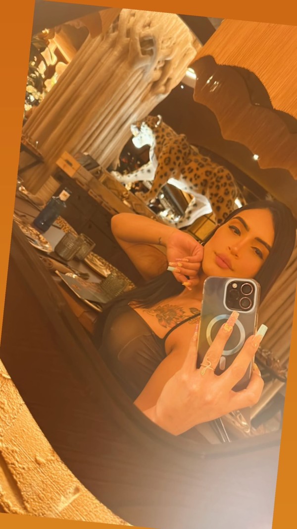 SOFIA MORENA ESPECTACULAR.. TE DEJARE’ KO