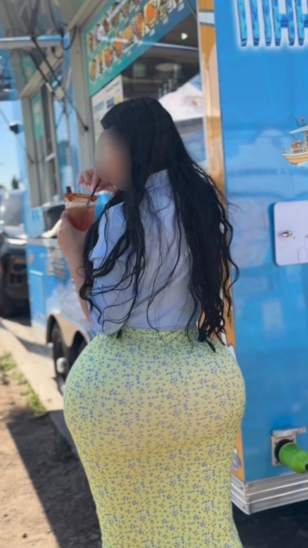 NOVEDAD, IMPRESIONANTE CHICA MUY MORBOSA, FOLLAMOS?