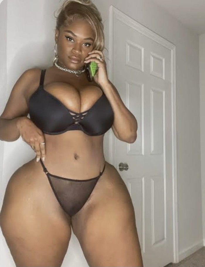 Morenaza caliente para hacerte feliz