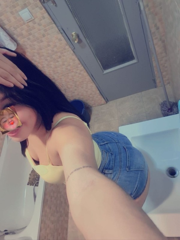 Jovencita trato tipo novio