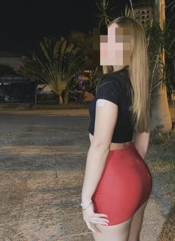 RUBIA NOVEDAD EN REUS 25 E