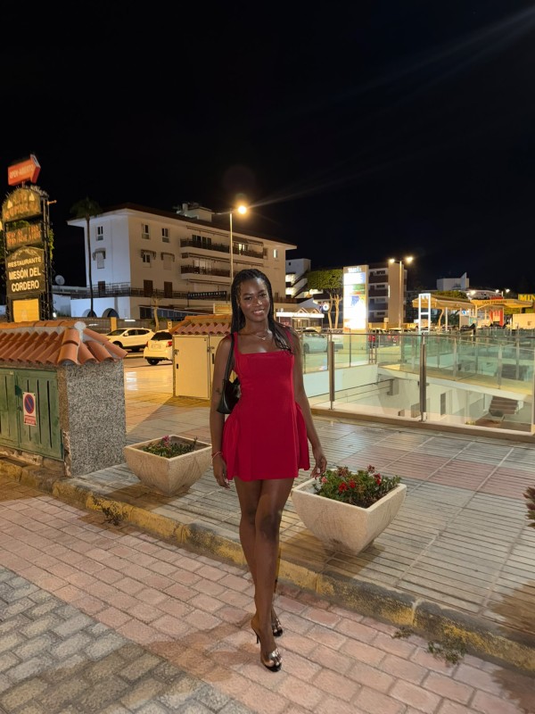 COLOMBIANA SEXY CALIENTE Y FIESTERA