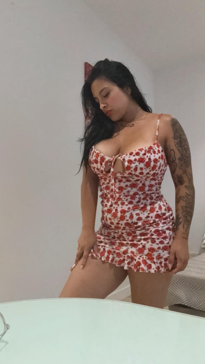MELANI CHICA SENSUAL Y ARDIENTE EN LA ZONA NOVEDAD EN MADRID