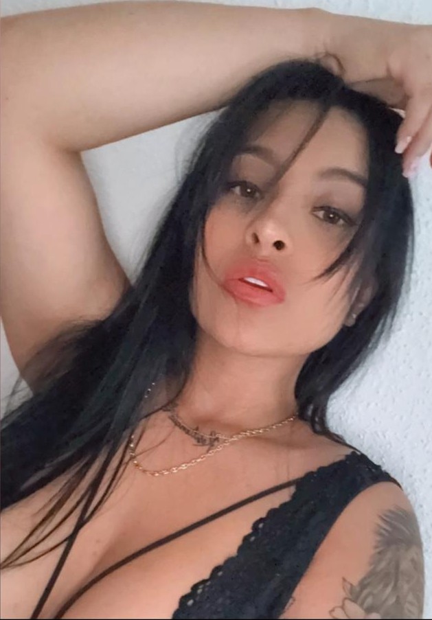 MELANI CHICA SENSUAL Y ARDIENTE EN LA ZONA NOVEDAD EN MADRID