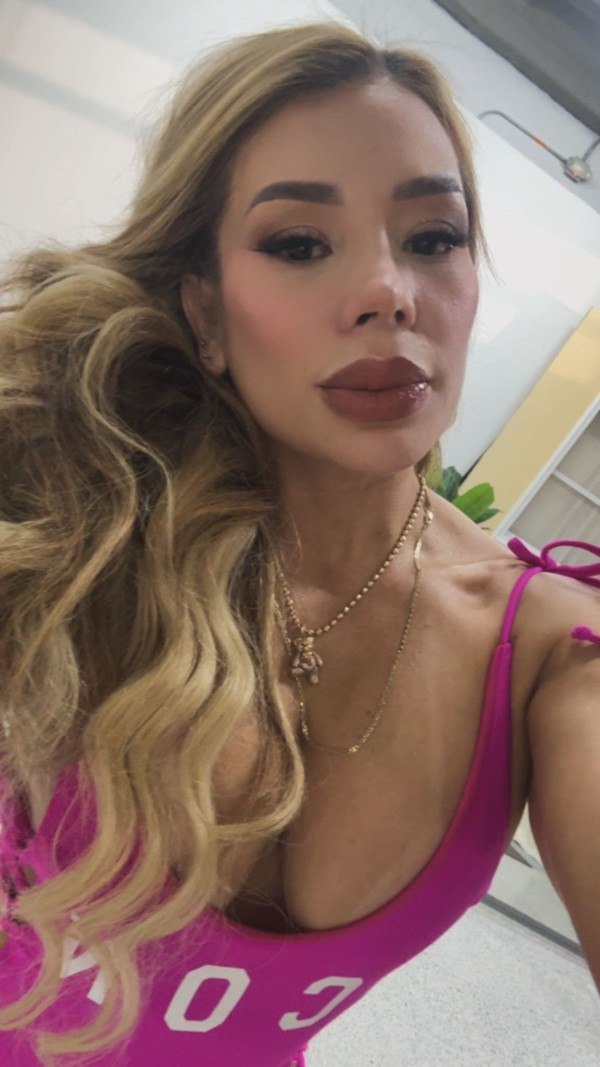 Candy, placer garantizado .. Diosa colombiana que te llevara a las nubes.