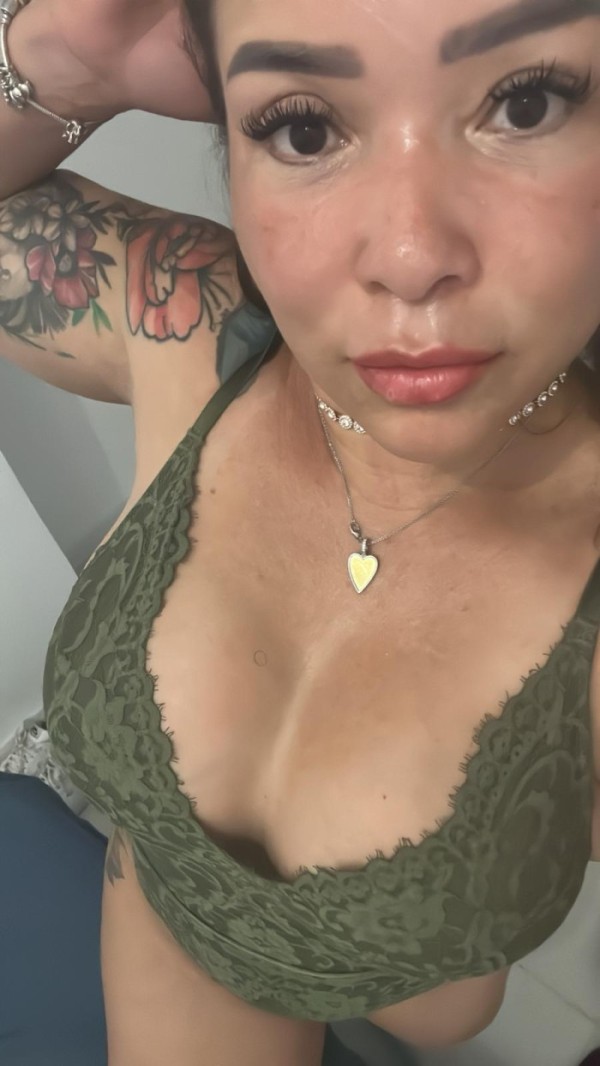 Primera vez su amante amiga sexual  BILBAO