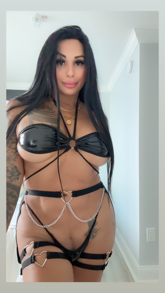 SEXY CHICA TRANS RECIÉN LLEGADA 24hora