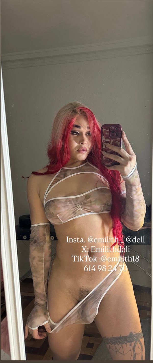 HERMOSA TRANS LECHERA ARDIENTE FIESTA A TOPE