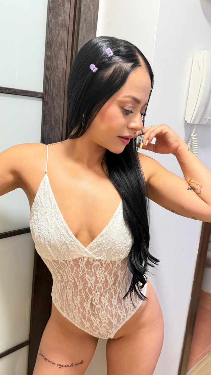 jovencita con ganas de darte placer novedad