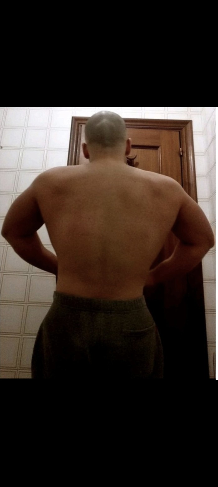 Chico Cañero español musculado Boiro salidas