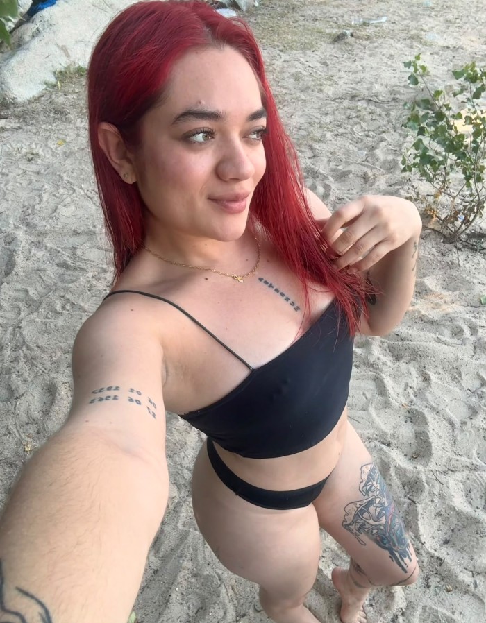 Koqueta FIESTERA implicada garganta profunda 24/7