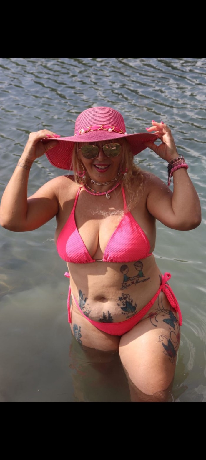 Elena mujer madura