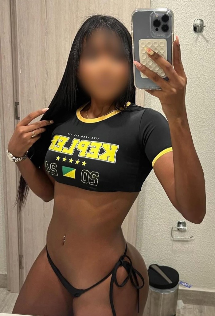 VOLCAN DE SEXO DISPUESTA AL PLACER VIP