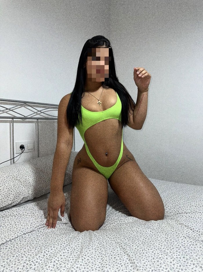 DOS AMIGAS CARIÑOSAS Y SIN TABÚES